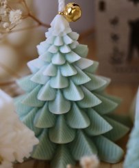 Sapin-noel-bougie-verte-deco-maison