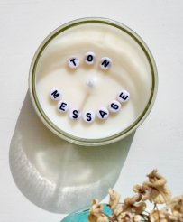 Candle-customizable-launa-message-hidden-secret-gift-idea